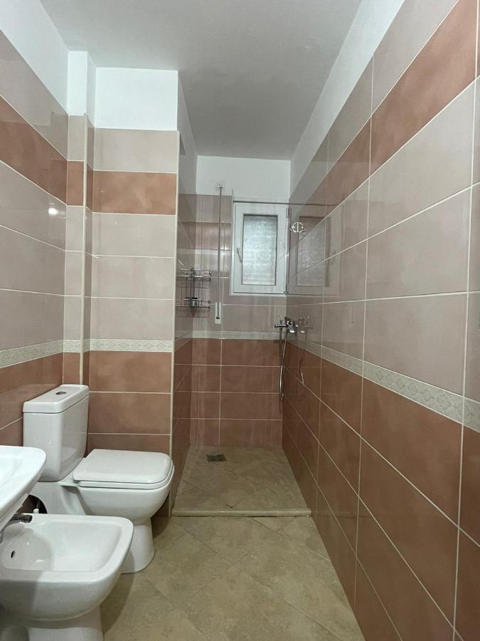 Kraal Apartments Vlorë Екстериор снимка