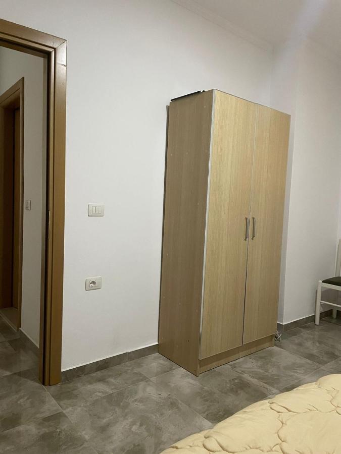 Kraal Apartments Vlorë Екстериор снимка