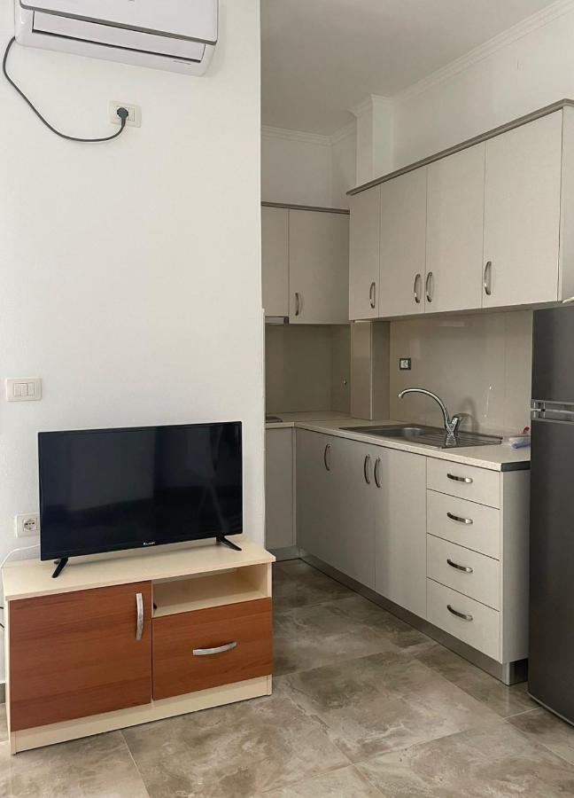 Kraal Apartments Vlorë Екстериор снимка