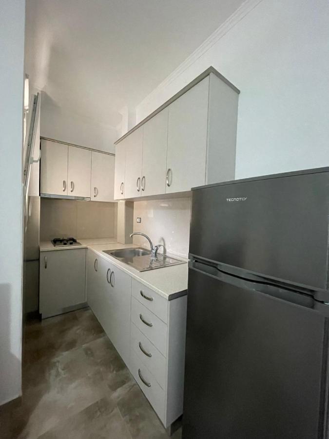 Kraal Apartments Vlorë Екстериор снимка