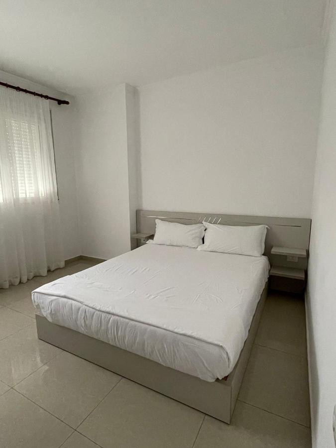 Kraal Apartments Vlorë Екстериор снимка